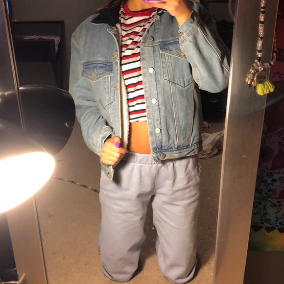 brandy Melville Jean jacket with corduroy collar - Picture 5 of 5